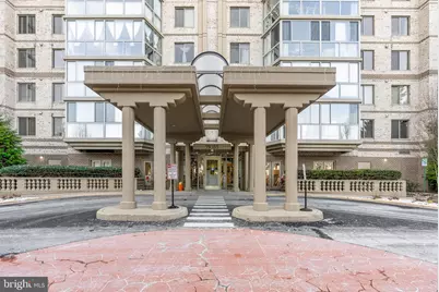 19385 Cypress Ridge Terrace #821, Leesburg, VA 20176 - Photo 1