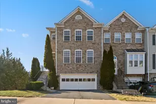 927 Buttonwood Terrace NE, Leesburg, VA 20176 - Photo 1