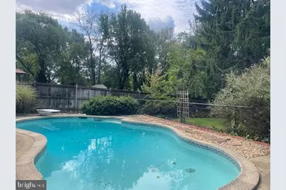 7 Honeybee Avenue, Round Hill, VA 20141 - Photo 1