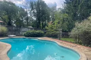 7 Honeybee Ave, Round Hill, VA 20141 - Photo 1