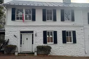 12 Wirt St NW, Leesburg, VA 20176 - Photo 1