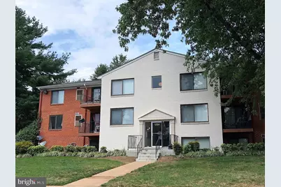 125 Clubhouse Drive SW #5, Leesburg, VA 20175 - Photo 1