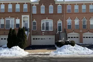 22004 Avonworth Square, Broadlands, VA 20148 - Photo 1