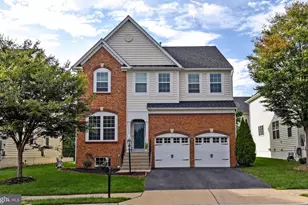 25009 Virginia Pine Ct, Chantilly, VA 20152 - Photo 1