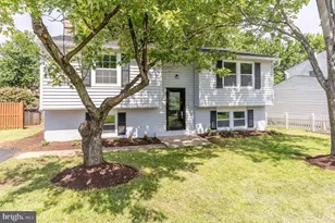 131 N Garfield Rd, Sterling, VA 20164 - Photo 1