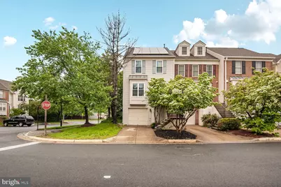45544 Whitcomb Square, Sterling, VA 20166 - Photo 1