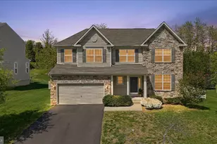 35514 St James Dr, Round Hill, VA 20141 - Photo 1