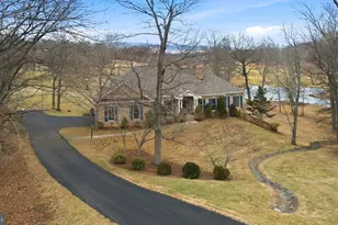 18051 Turnberry Dr, Round Hill, VA 20141 - Photo 1
