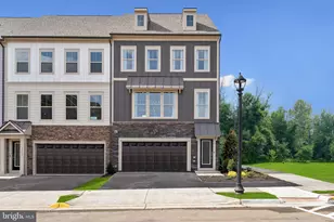 201 Chianti Ter SE, Leesburg, VA 20175 - Photo 1