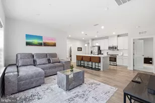 21460 Mount Sterling Ter, Sterling, VA 20164 - Photo 4