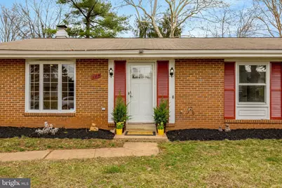 104 W Amhurst Place, Sterling, VA 20164 - Photo 1