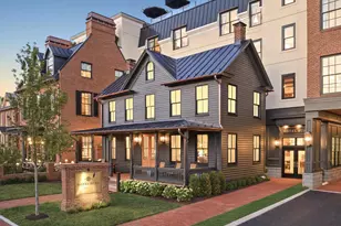 212 King Street S, Leesburg, VA 20175 - Photo 1