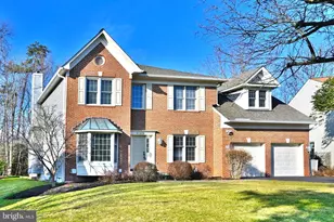 47330 Vista Ct, Sterling, VA 20165 - Photo 1