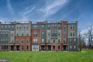 44576 Strabane Ter, Ashburn, VA 20147 - Photo 1