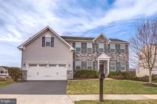 9 Fox Meadow Dr, Lovettsville, VA 20180 - Photo 1