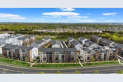 43298 Farringdon Square, Broadlands, VA 20148 - Photo 1