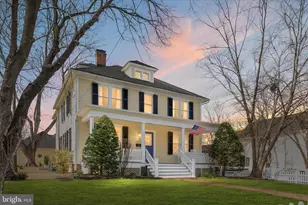 407 S King St, Leesburg, VA 20175 - Photo 1
