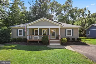 13 S Hughes St, Hamilton, VA 20158 - Photo 1