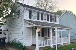 9 Royal St SE, Leesburg, VA 20175 - Photo 1