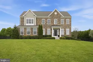38640 Woodsage Ct, Waterford, VA 20197 - Photo 1
