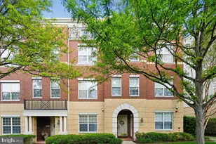 43610 Hampshire Crossing Square, Leesburg, VA 20176 - Photo 1