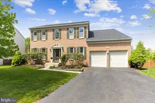 813 Casla Ct SE, Leesburg, VA 20175 - Photo 1