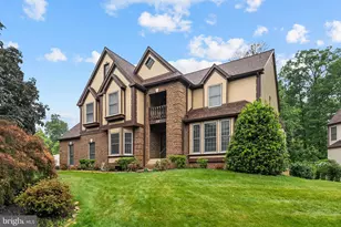 36 Rutherford Cir, Sterling, VA 20165 - Photo 1