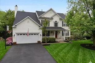 835 Santmyer Dr SE, Leesburg, VA 20175 - Photo 1