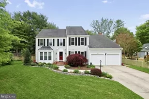 17288 Pickwick Dr, Purcellville, VA 20132 - Photo 1