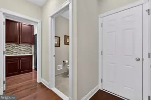 23012 Weybridge Square, Broadlands, VA 20148 - Photo 36
