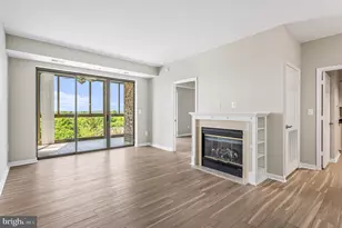 19355 Cypress Ridge Terrace, Leesburg, VA 20176 - Photo 1