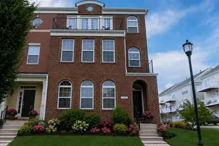 19446 Coppermine Sq, Leesburg, VA 20176 - Photo 1
