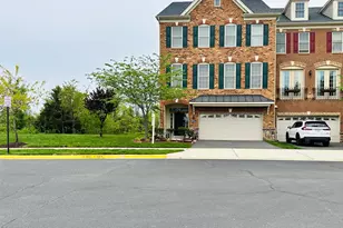 22611 Windsor Locks Square, Ashburn, VA 20148 - Photo 1
