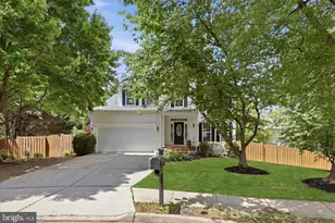 624 Newington Pl NE, Leesburg, VA 20176 - Photo 1
