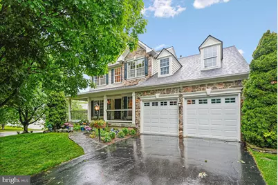 320 N Constitution Way, Purcellville, VA 20132 - Photo 1