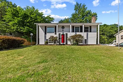403 W Poplar Road, Sterling, VA 20164 - Photo 1