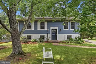 403 E Laurel Ave, Sterling, VA 20164 - Photo 1