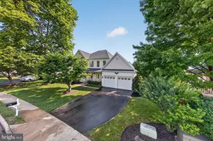 852 MacAlister Dr SE, Leesburg, VA 20175 - Photo 1