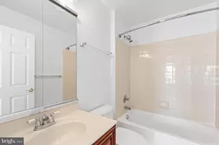 20056 Northville Hills Terrace, Ashburn, VA 20147 - Photo 24