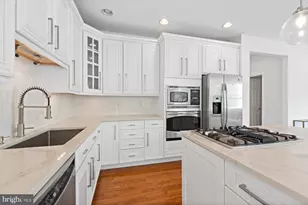 20056 Northville Hills Terrace, Ashburn, VA 20147 - Photo 8