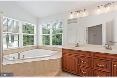 20056 Northville Hills Terrace, Ashburn, VA 20147 - Photo 20