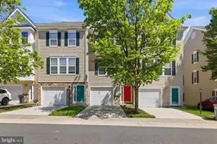 23098 Fontwell Square, Sterling, VA 20166 - Photo 1