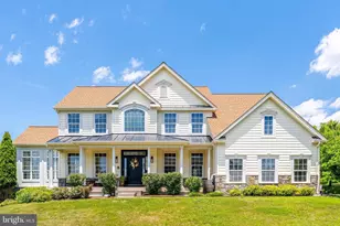 38770 Dutchmans Knoll Dr, Lovettsville, VA 20180 - Photo 1