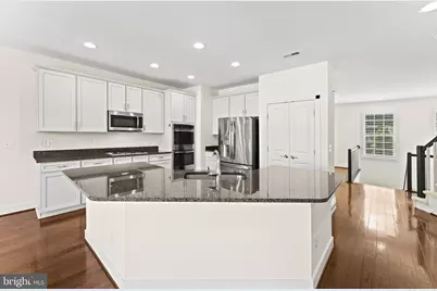 46679 Joubert Terrace, Sterling, VA 20165 - Photo 4