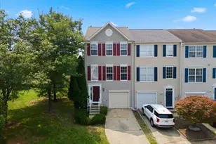 21064 Tioga Terrace, Ashburn, VA 20147 - Photo 1