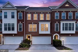 21776 Ladyslipper Sq, Ashburn, VA 20147 - Photo 1