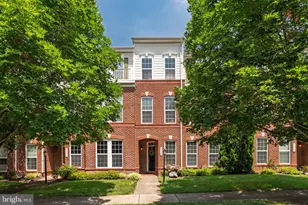 43580 Popes Creek Square, Leesburg, VA 20176 - Photo 1