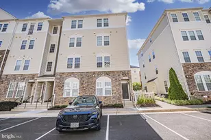 24680 Byrne Meadow Square, Aldie, VA 20105 - Photo 1