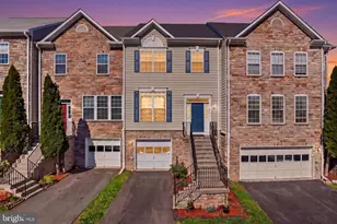 915 Buttonwood Terrace NE, Leesburg, VA 20176 - Photo 1