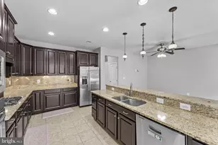 21268 Park Grove Terrace, Ashburn, VA 20147 - Photo 28